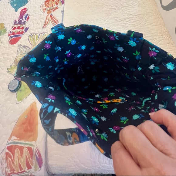 Vera Bradley Small Vera Tote – Blueberry Blooms – Retired Pattern - Picture 4 of 4